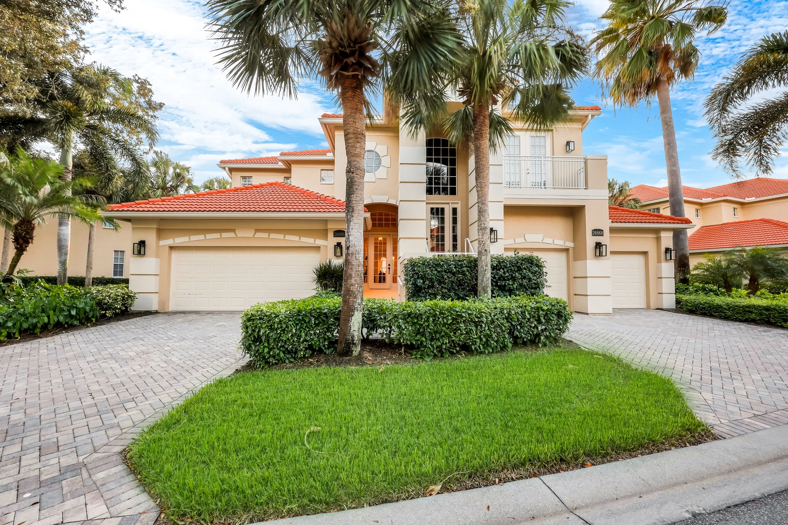 26866 Wyndhurst Ct, Unit 101 exterior