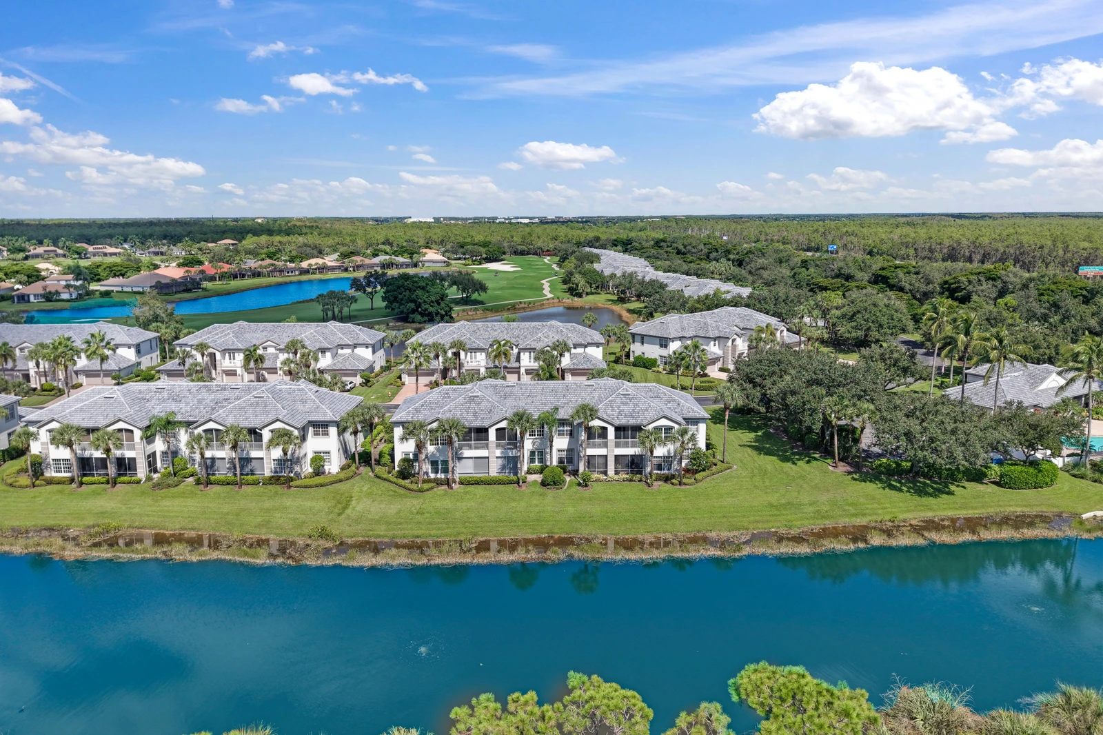 10361 Autumn Breeze Dr, Unit 202 exterior