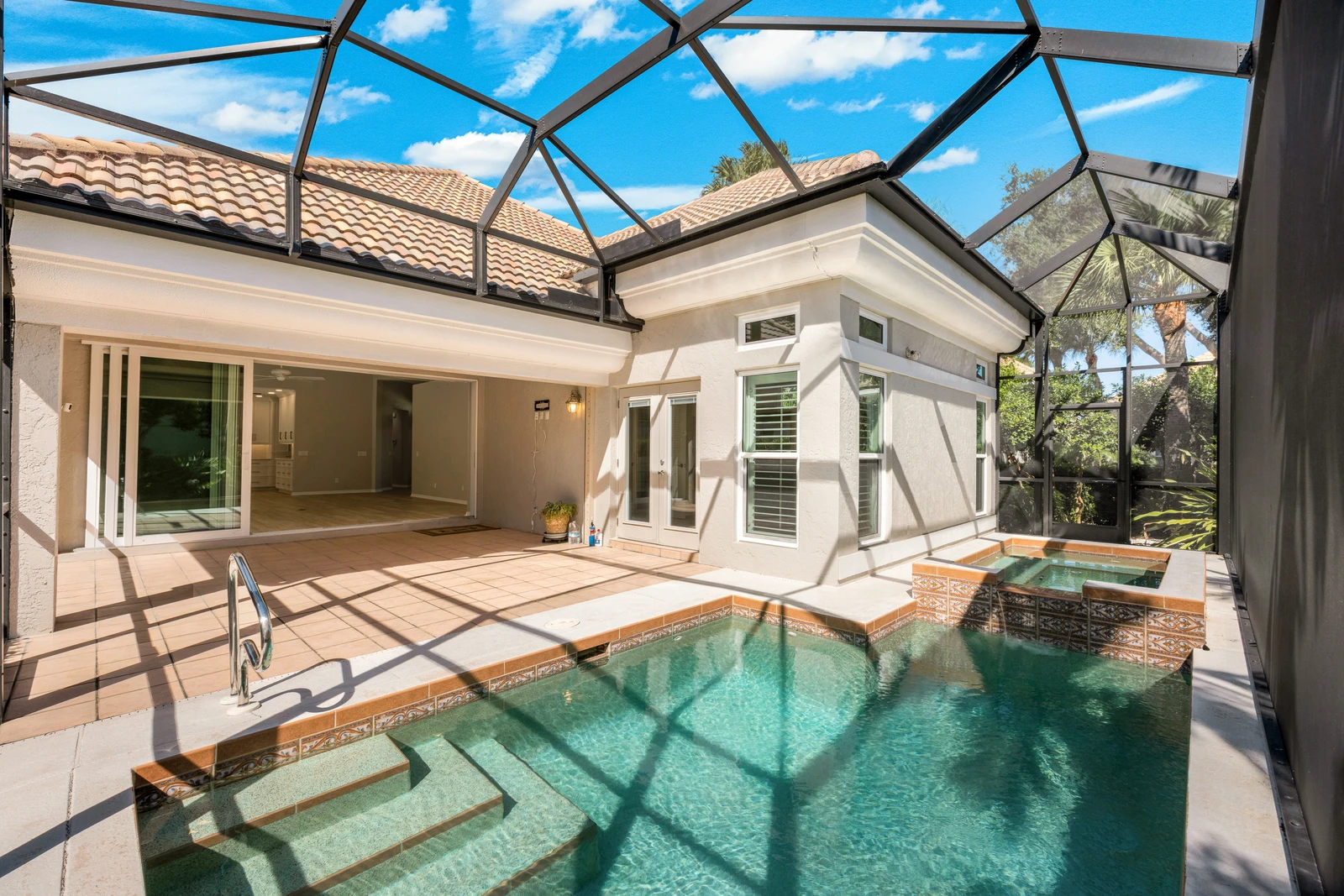 3323 Montara Dr exterior